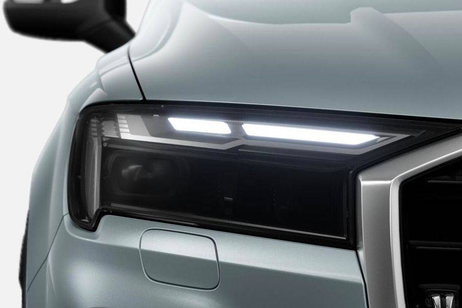 Headlamp Image of Q7