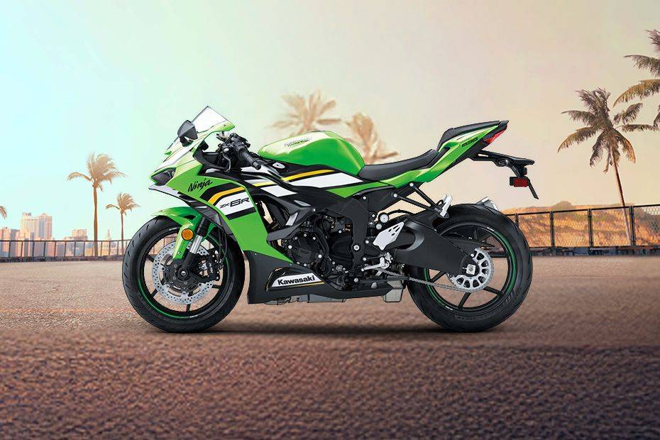 Left Side View of Ninja ZX-6R