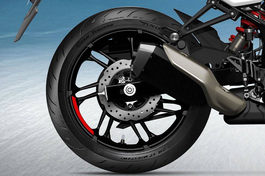 Rear Tyre View of Karizma XMR 250