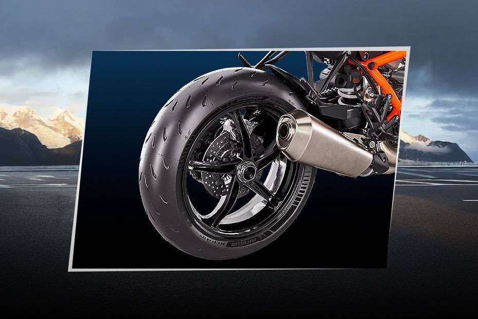 Rear Tyre View of 1390 Super Duke R