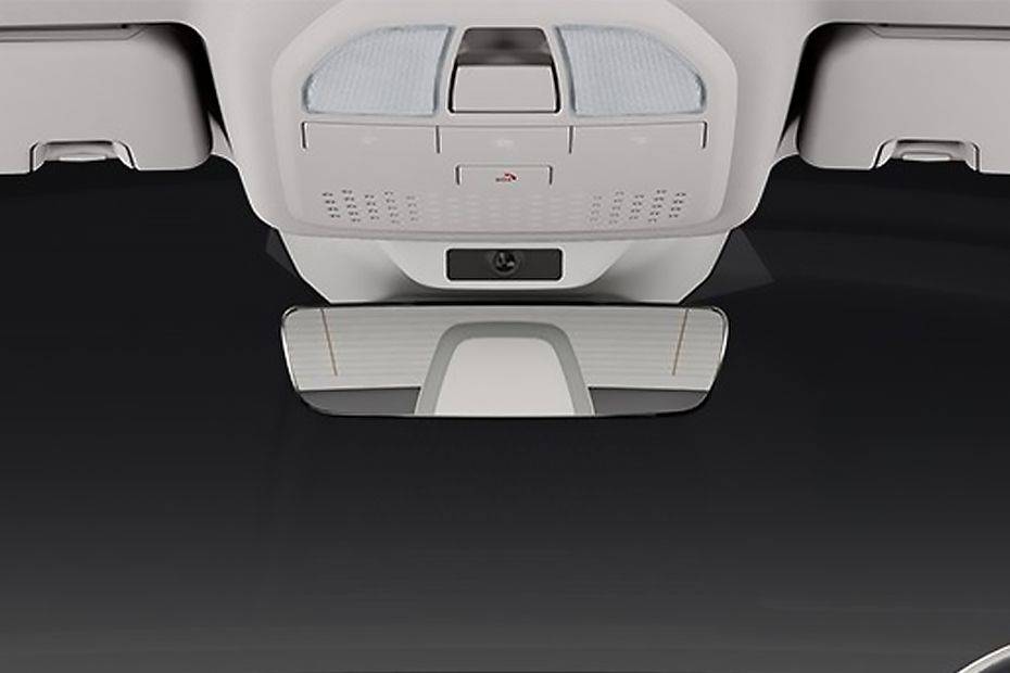 Sunroof controls with rear view mirror Image of 9e