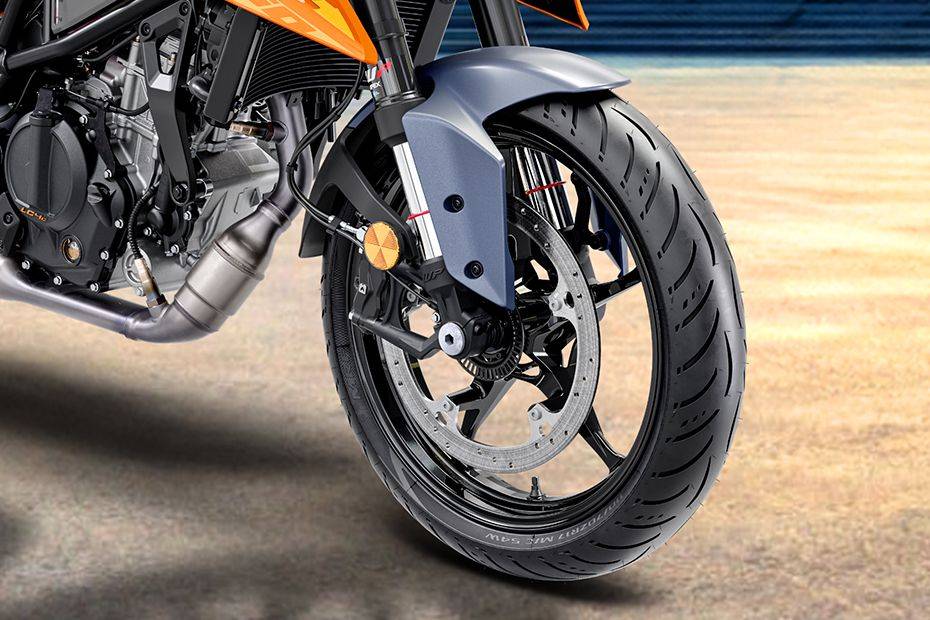 Front Tyre View of 250 Duke