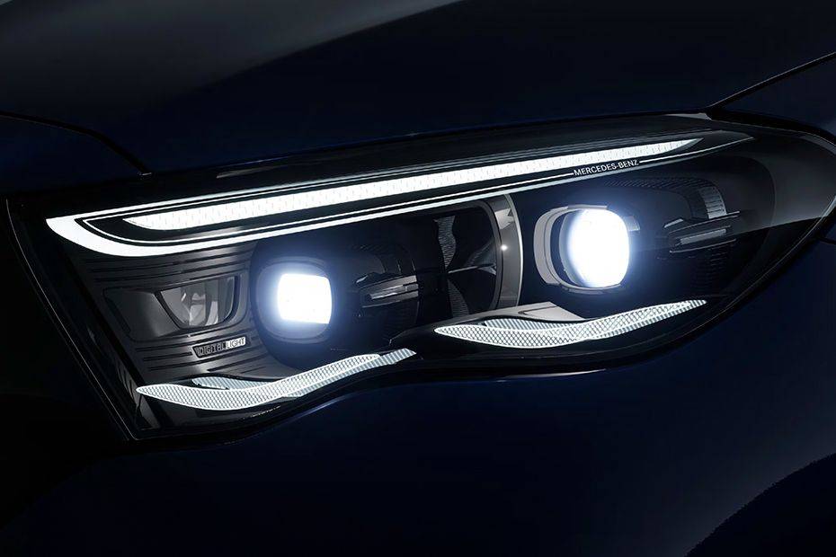 Headlamp Image of E-Class