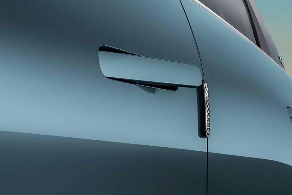 Door handles Image of Windsor EV