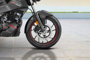 Front Tyre View of Xtreme 160R