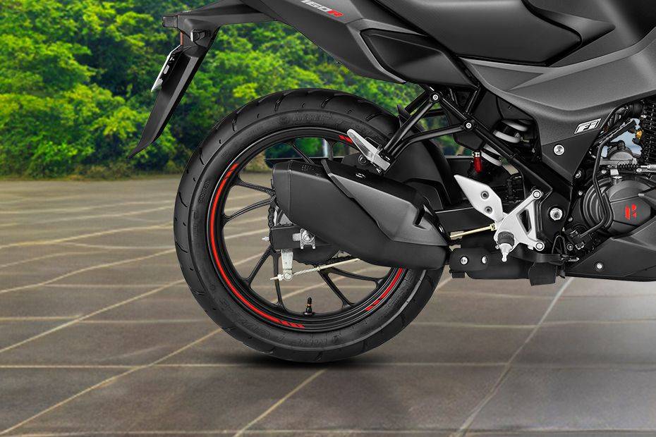 Rear Tyre View of Xtreme 160R