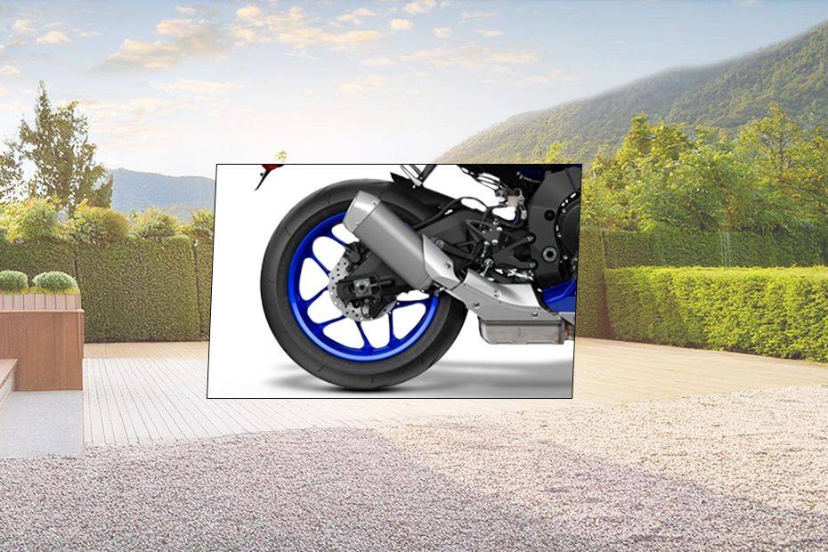 Rear Tyre View of YZF R1