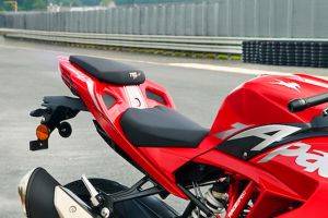 Seat of Apache RR 310