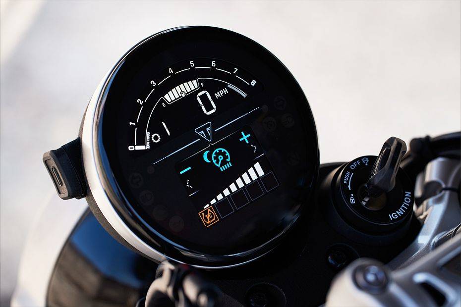 Speedometer of Speed Twin 1200