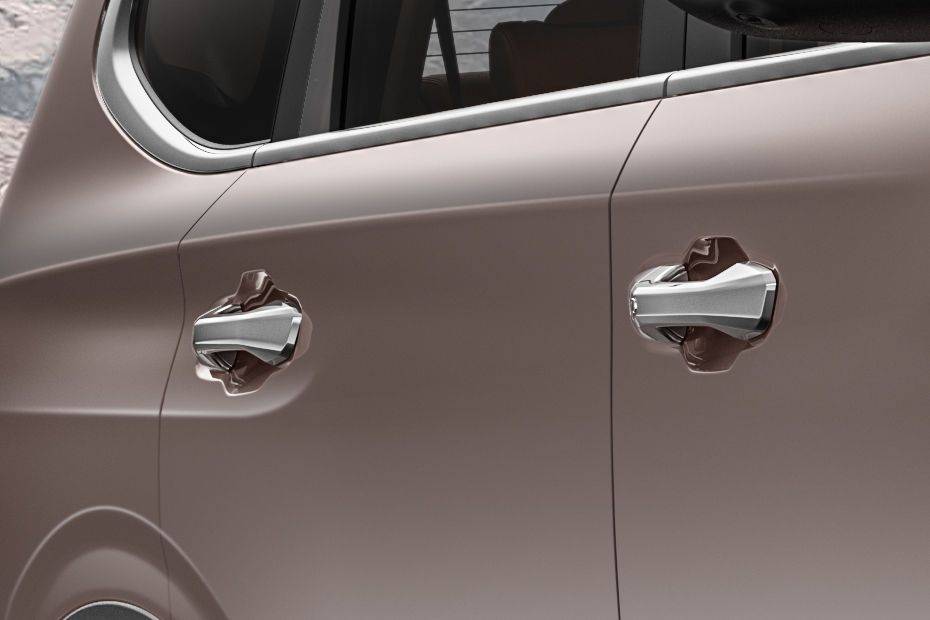 Door handles Image of Gloster