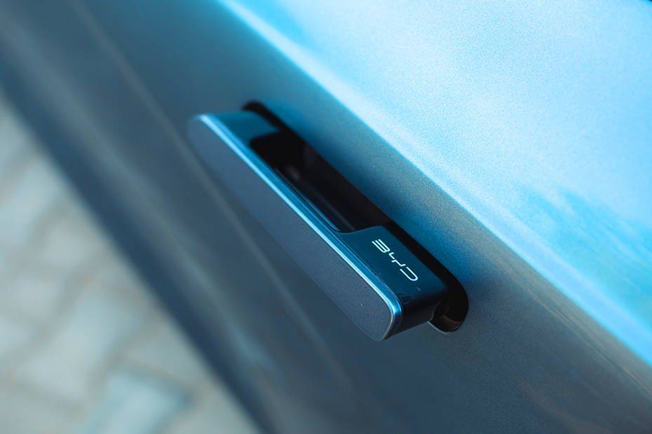 Door handles Image of Seal