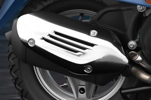 Exhaust View of ZX