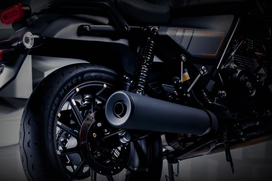 Exhaust View of X440