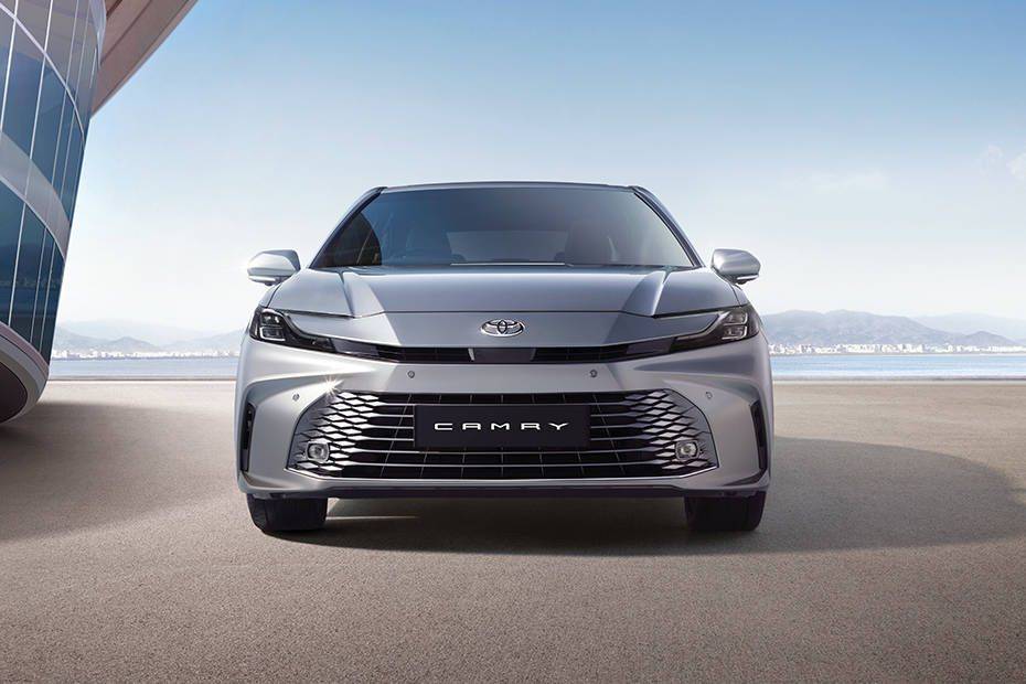 Front Image of Camry
