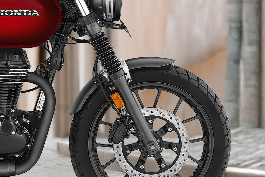 Front Mudguard & Suspension of CB350RS