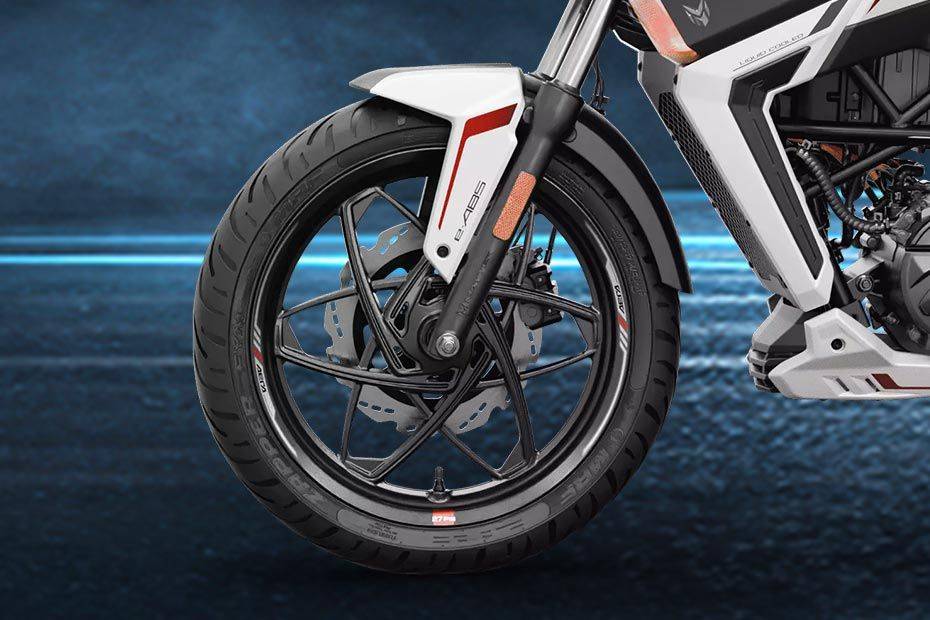 Front Tyre View of Aera