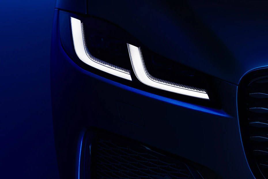 Headlamp Image of F-Pace