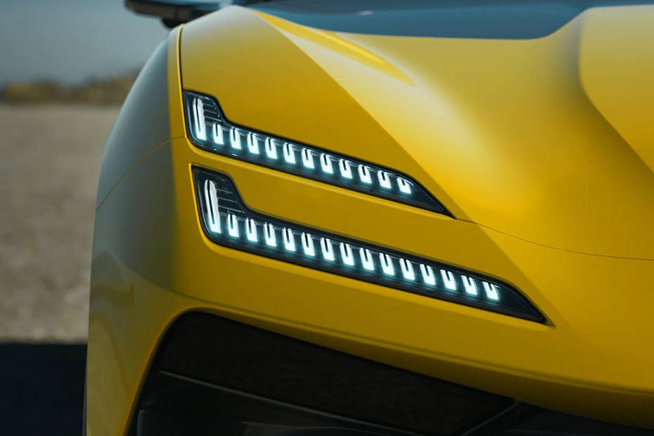 Headlamp Image of Emeya