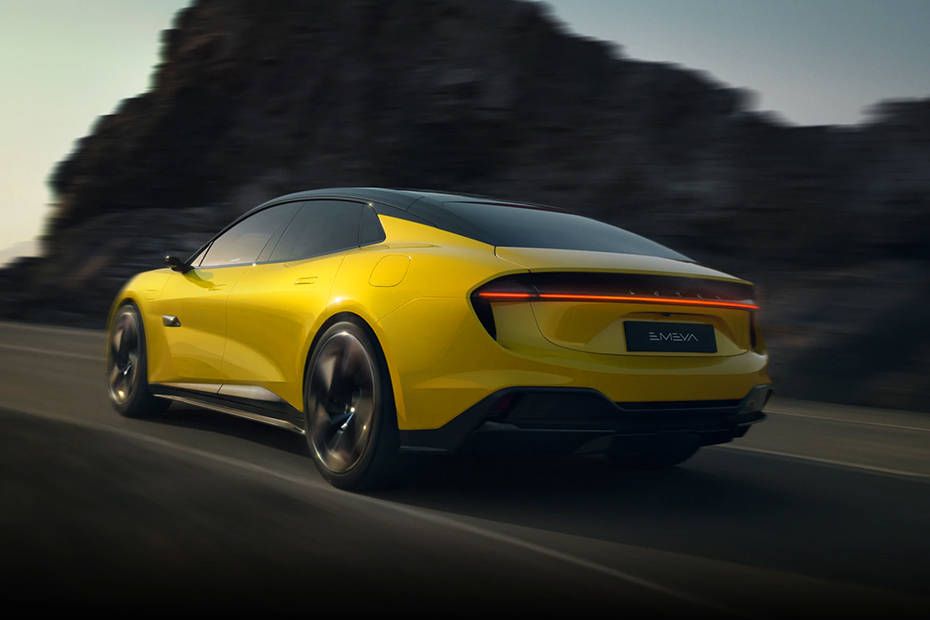 Rear 3/4 left Image of Emeya