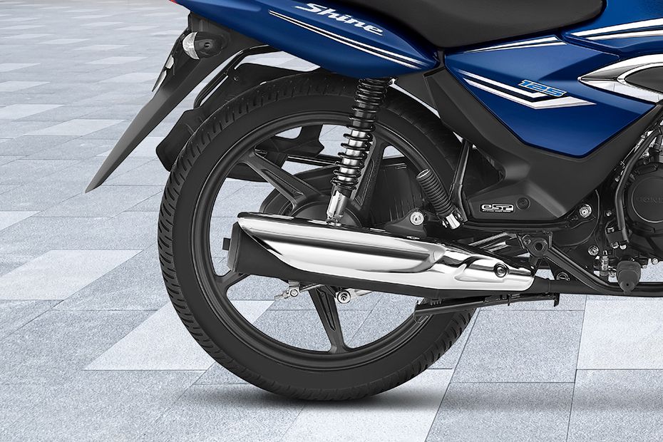Rear Tyre View of Shine