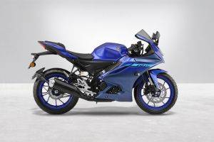 Right Side View of R15 V4