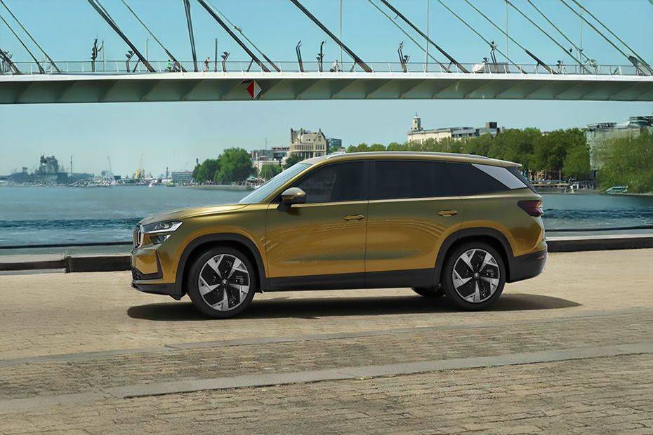 Side view Image of Kodiaq 2025