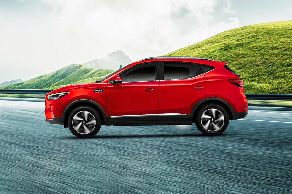 Side view Image of ZS EV