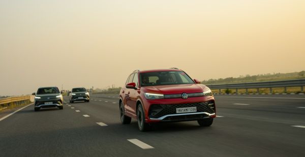 Volkswagen Tiguan R-Line Price, Images, colours, Reviews & Specs