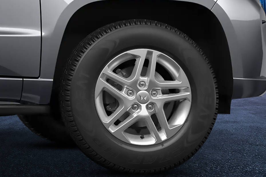 Wheel arch Image of Bolero Neo Plus