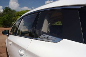 Windows line Image of eMAX 7