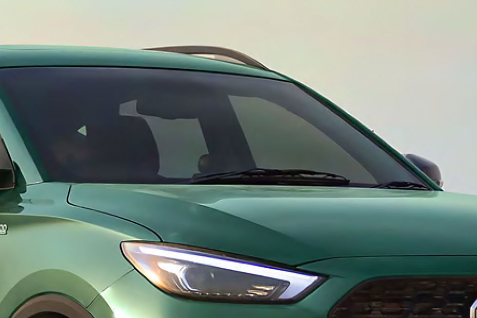 Wiper with full windshield Image of Astor