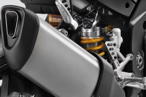Exhaust View of RSV4