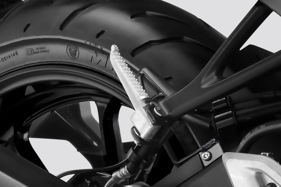 Foot Rest View of MT 15 Version 2