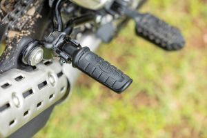 Foot Rest View of Scrambler 400 XC