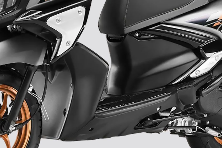 Foot Space View of RayZR 125 Fi Hybrid