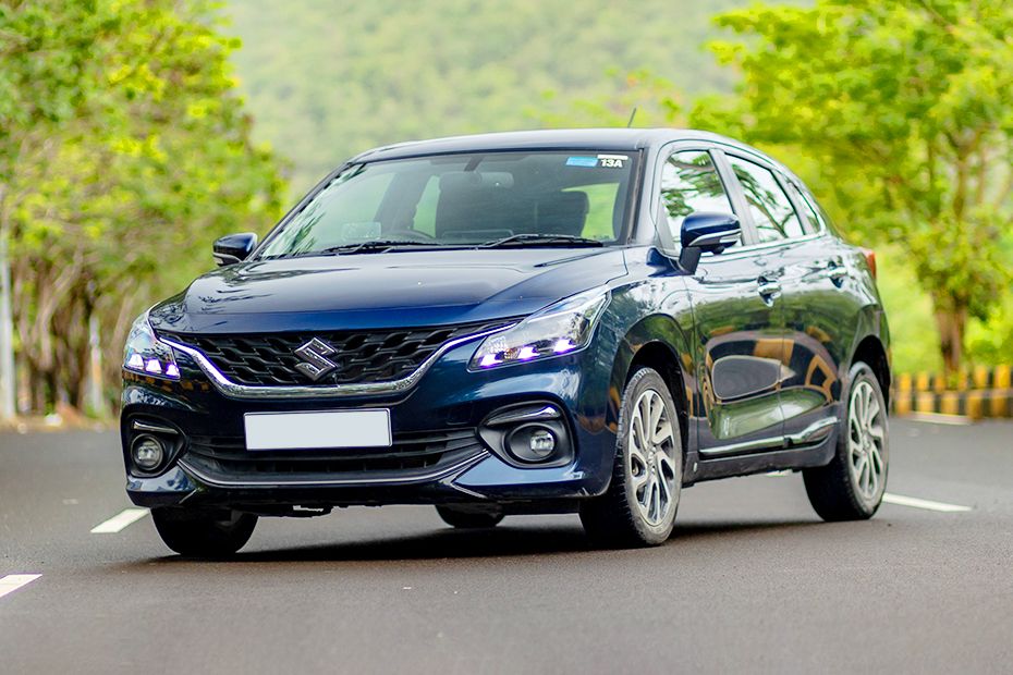 Front 1/4 left Image of Baleno