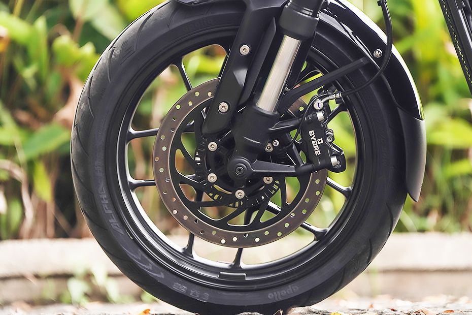 Front Brake View of Thruxton 400