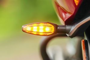 Front Indicator View of Thruxton 400