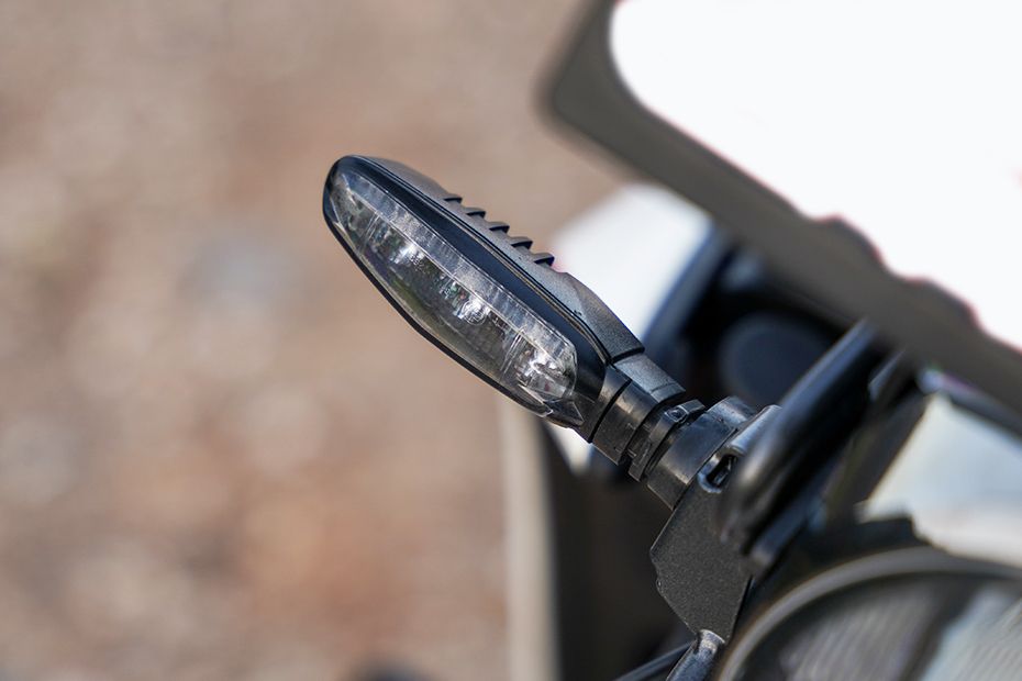 Front Indicator View of XPulse 210