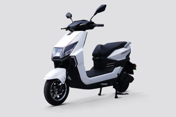 Front Left View of Knight Plus