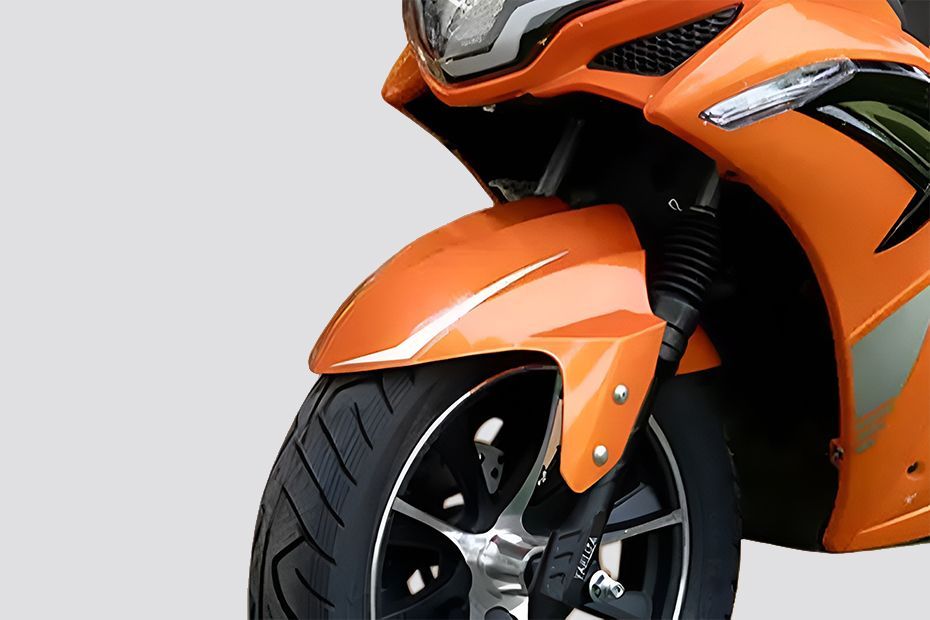 Front Mudguard & Suspension of Sophie