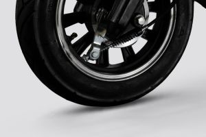 Front Tyre View of Knight Plus