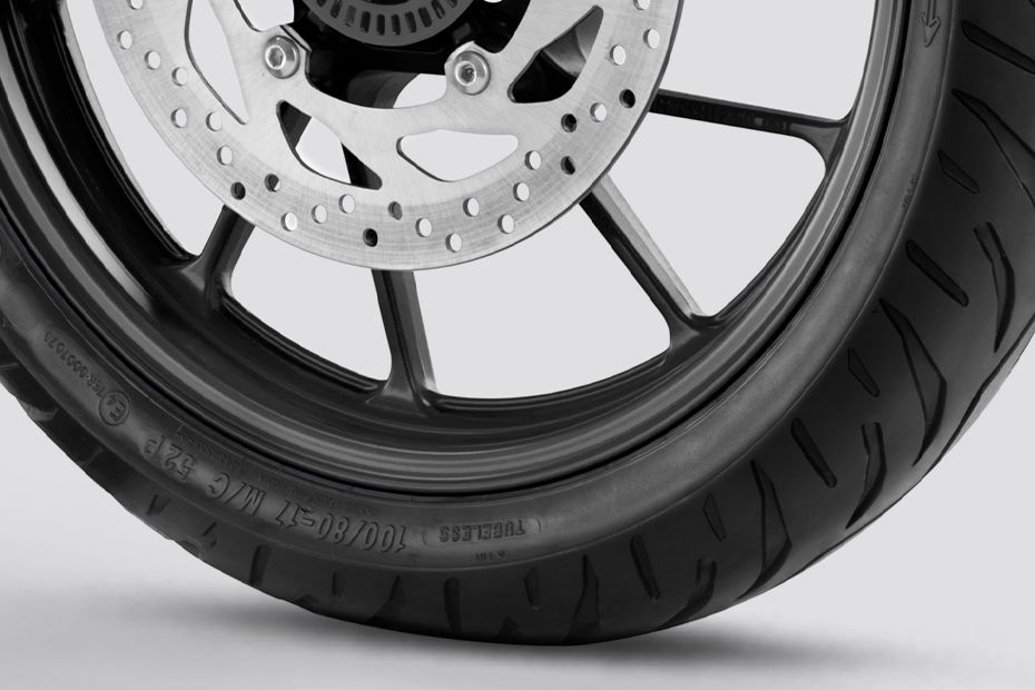 Front Tyre View of MT 15 Version 2