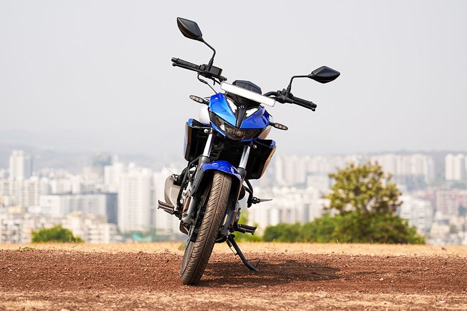 Front View of Xtreme 125R