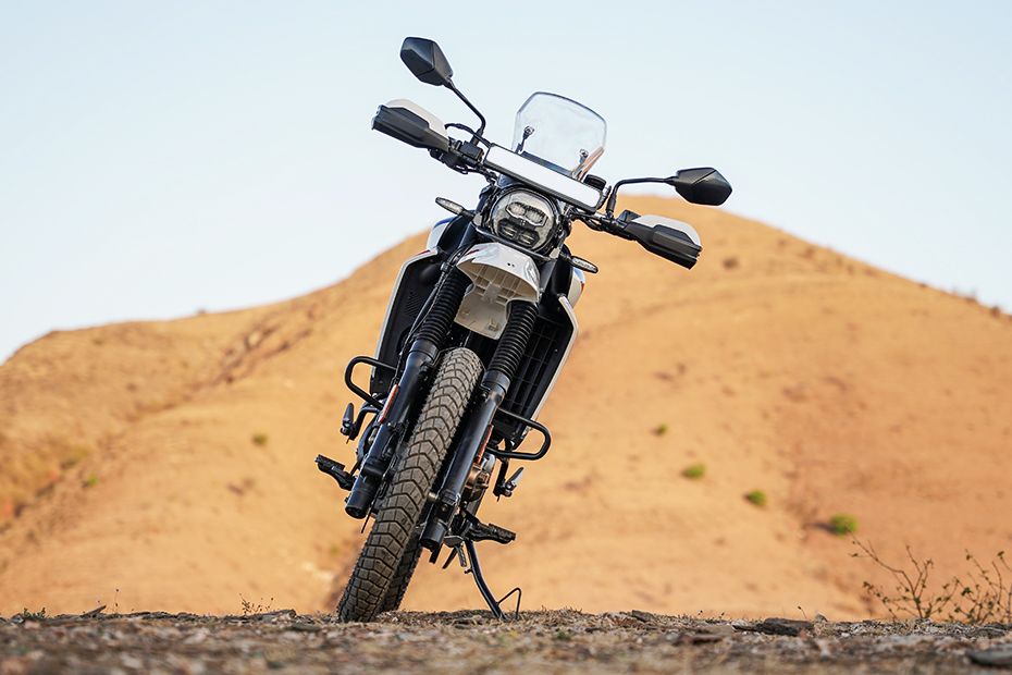 Front View of XPulse 210