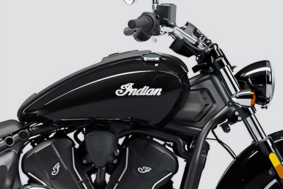 Fuel tank of Scout Sixty Bobber