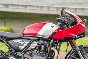 Fuel tank of Thruxton 400