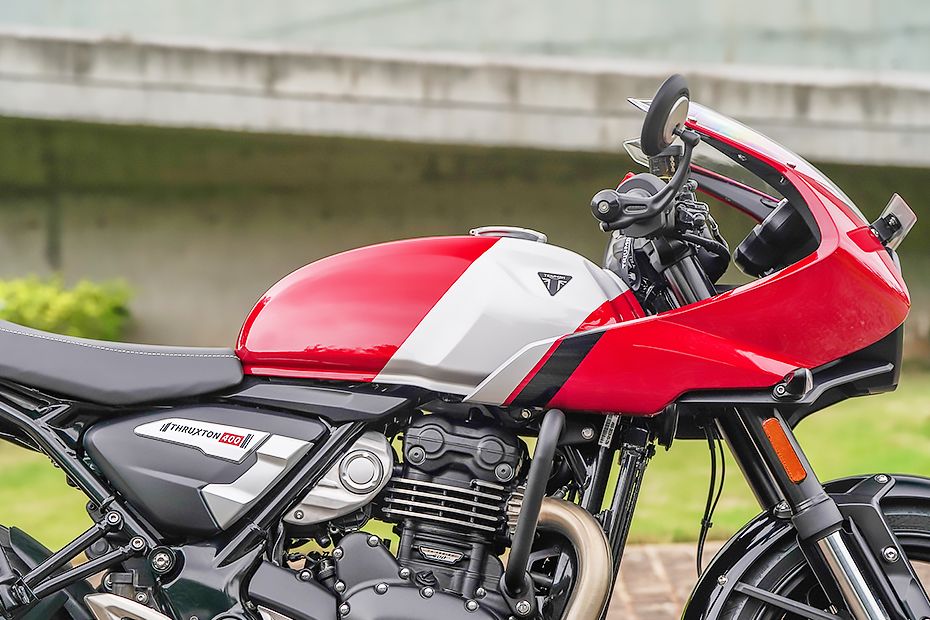 Fuel tank of Thruxton 400