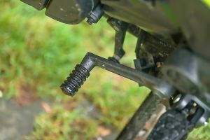 Gear Lever View of Aera