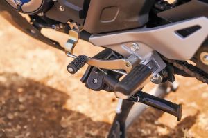 Gear Lever View of 2025 FZ-S Fi